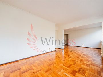 Departamento En Venta De 2 Dorm. En Santiago