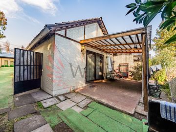 Acogedora casa en venta - La Florida Alta