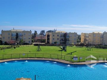 Departamento En Venta De 3 Dorm. En El Quisco Norte