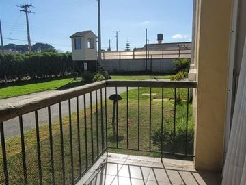 Departamento En Venta De 3 Dorm. En El Quisco Norte