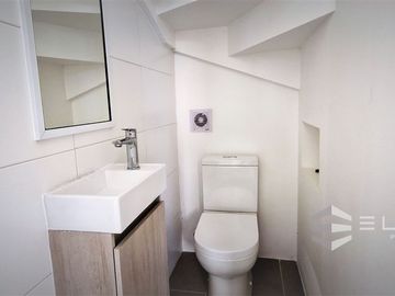Casa De 82m2, 3 Dorm. 3b En Venta, La Cruz Oportunidad Única