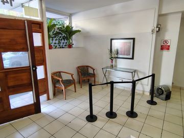 (earm) Acogedor Departamento En Venta De 2 Dorm. En Santiago