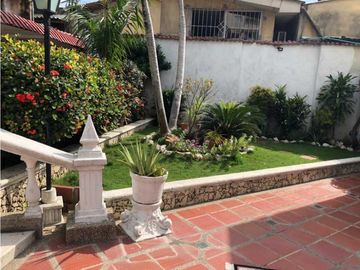 Venta casa sector ciudad jardin barranquilla