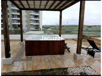 Venta apartamento Punta Roca Sabanilla