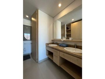 VENTA APARTAMENTO PLAYA SALGUERO SANTA MARTA RM12RD Piso Alto