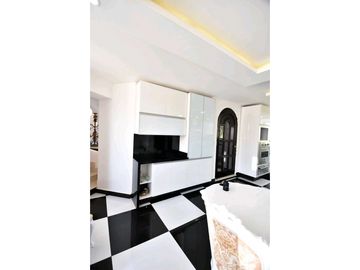 VENTA LUJOSA CASA UBICADA EN CAUJARAL