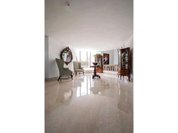 VENTA LUJOSA CASA UBICADA EN CAUJARAL
