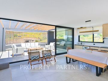 Dúplex de Ensueño con Terraza Panorámica en la Playa