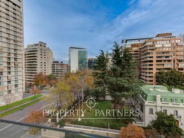 Vista al club de golf, edificio exclusivo, alta seguridad