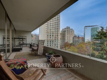 Vista al club de golf, edificio exclusivo, alta seguridad