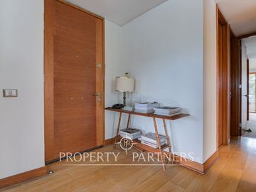 Vista al club de golf, edificio exclusivo, alta seguridad