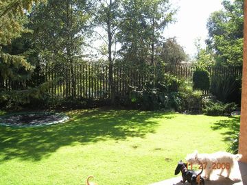 SE VENDE INCREIBLE CASA EN HACIENDA DE SANTA FE LA LOMA