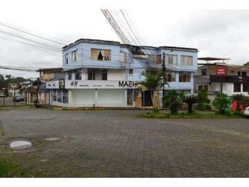 VENTA CASA COMERCIAL ESQUINERA  EN SANTO DOMINGO