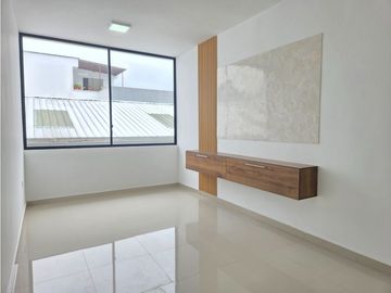 VENTA CASA NUEVA CON PISCINA EN PLAZA ASTURIAS SANTO DOMINGO