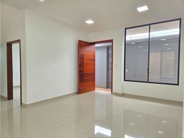 VENTA CASA NUEVA CON PISCINA EN PLAZA ASTURIAS SANTO DOMINGO