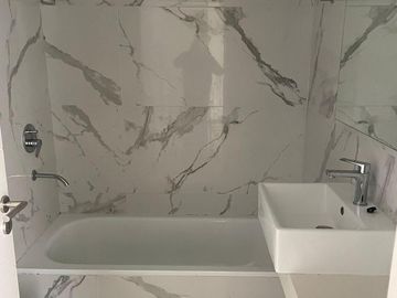Departamento en venta - 2 Dormitorios 1 Baño - 106Mts2 - Saavedra