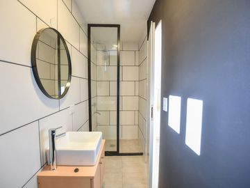 DEPARTAMENTO EN VENTA - LINCOLN VILLAGE, CITY BELL