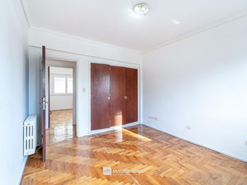 Venta - Departamento 3 ambientes - Dependencia - Centro