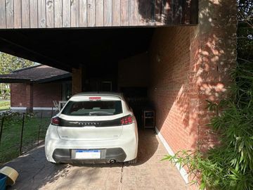 Casa en venta - 3 Dormitorios 2 Baños - Pilar
