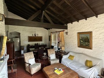 Casa en venta - 3 Dormitorios 2 Baños - Pilar
