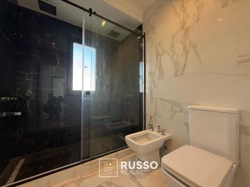 CASA A ESTRENAR CON AMARRA - VILA MARINA 2