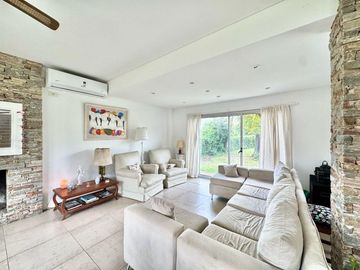 Venta Casa en Haras  Santa Maria La Caballeriza Escobar YM