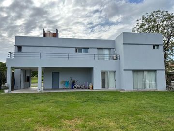 Venta Casa en Haras  Santa Maria La Caballeriza Escobar YM