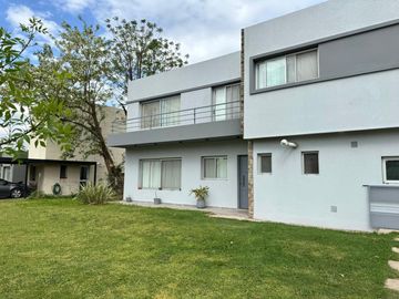 Venta Casa en Haras  Santa Maria La Caballeriza Escobar YM