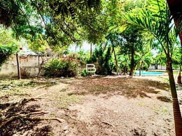Casa con alberca en Venta en Colegios Cancún