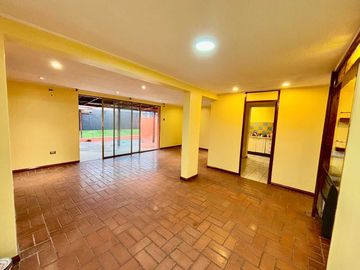 Casa en venta en MACUL