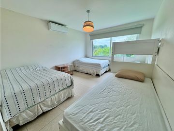VENTA  APARTAMENTO AMOBLADO DE PLAYA EN BIJAO MLD