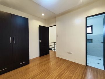 4 Bedrooms House & Lot For Sale in Buhay na Sapa, San Juan Batangas- EA