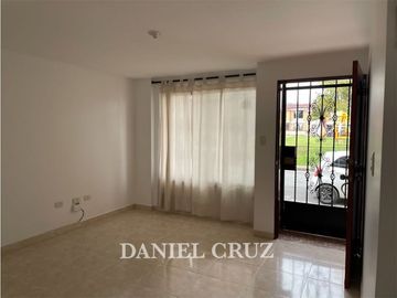 VENTA CASA NOGALES DE LA HACIENDA - POPAYN