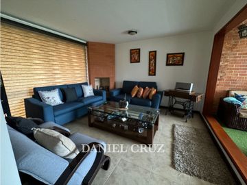VENTA HERMOSA CASA DE TRES NIVELES EN VALLE DE ROBLEDO - POPAYN