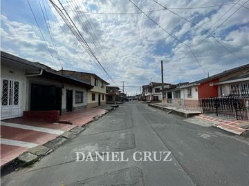 SE VENDE CASA BARRIO CAMILO TORRES - POPAYN
