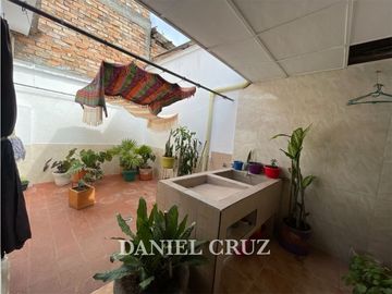 SE VENDE CASA BARRIO CAMILO TORRES - POPAYN