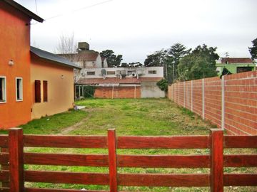 Casa en venta de 3 dormitorios c/ cochera en San Bernardo
