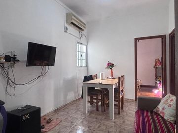 Departamento Tipo Casa en venta en Lanus Oeste