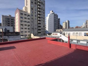Departamento Tipo Casa en venta en Lanus Oeste