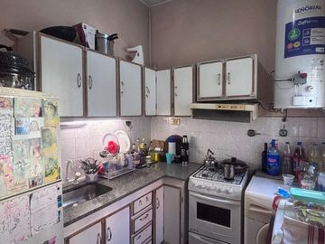 Departamento Tipo Casa en venta en Lanus Oeste
