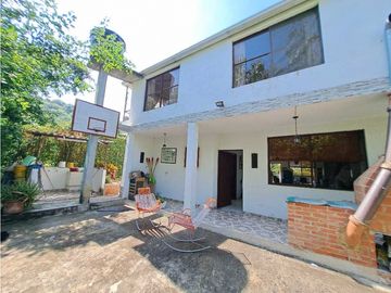En Venta Casa Campestre Lote 647 m2 San Joaquin, Conjunto Cerrado