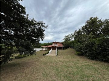 Finca de recreo en Venta Vereda el Tunal Santa fe de Antioquia