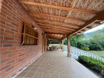 Finca de recreo en Venta Vereda el Tunal Santa fe de Antioquia