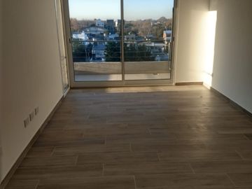 Departamento en alquiler en Tigre Centro