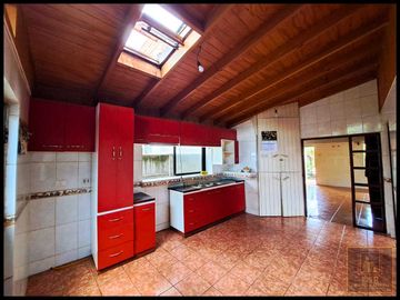 Casa en venta en SANTA JUANA
