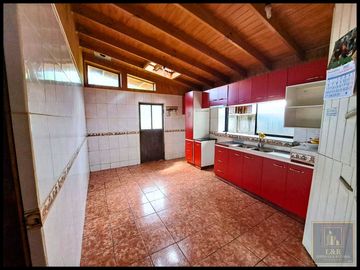 Casa en venta en SANTA JUANA