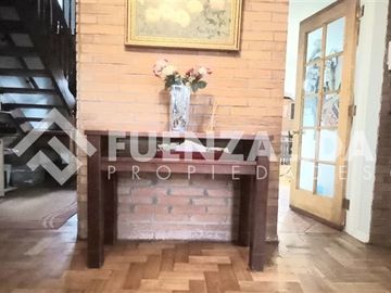 Casa en Venta en Alcalde Fernando Castillo Velásco / Los Maitenes