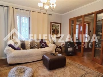 Casa en Venta en Alcalde Fernando Castillo Velásco / Los Maitenes