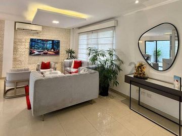 Casa en Venta, Primeros Km de Samborondón. Pcev