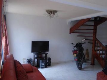 VENTA de CASAS en DOSQUEBRADAS